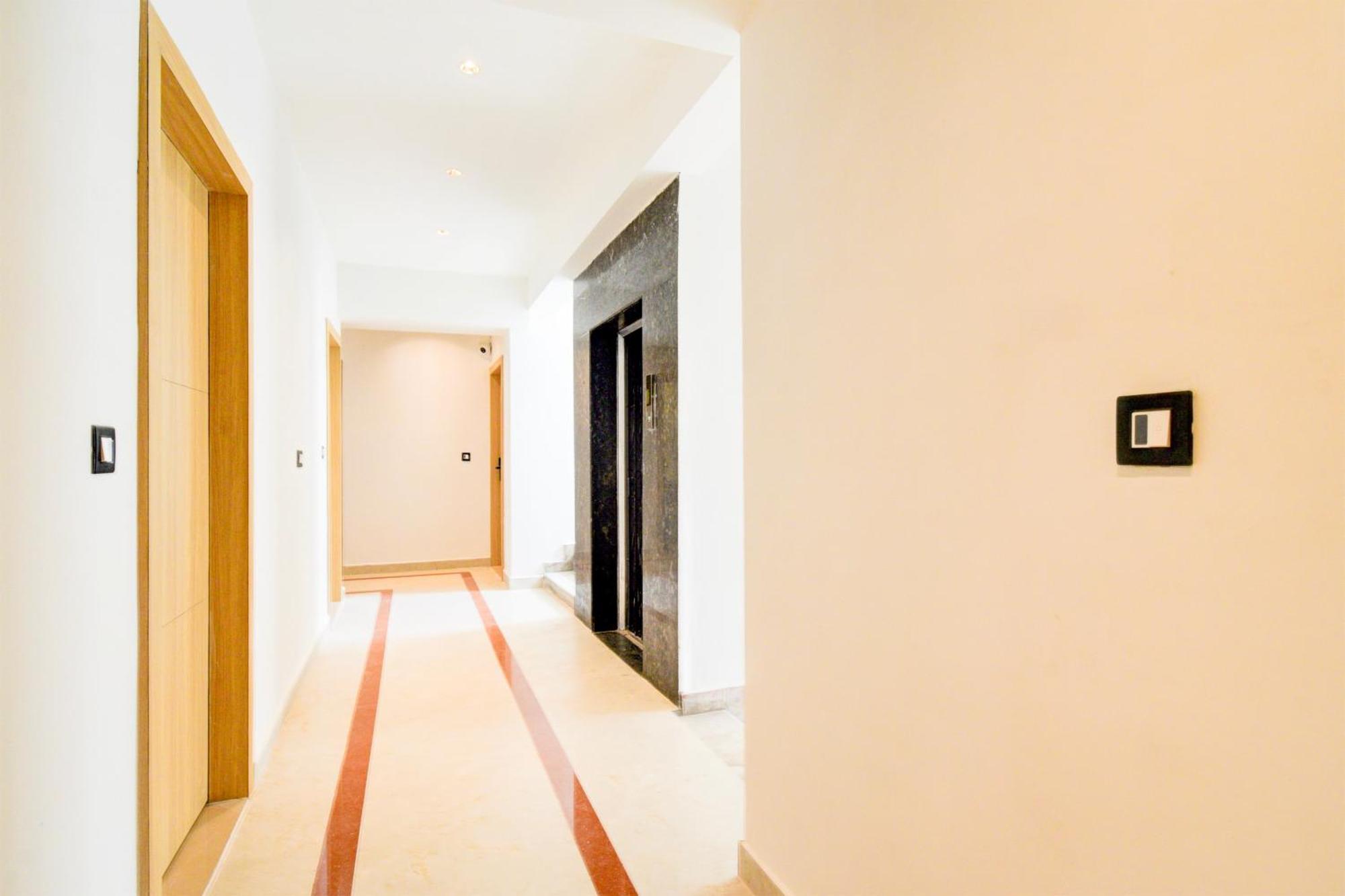 Townhouse Aarav Business Hotel Hyderabad Exterior foto