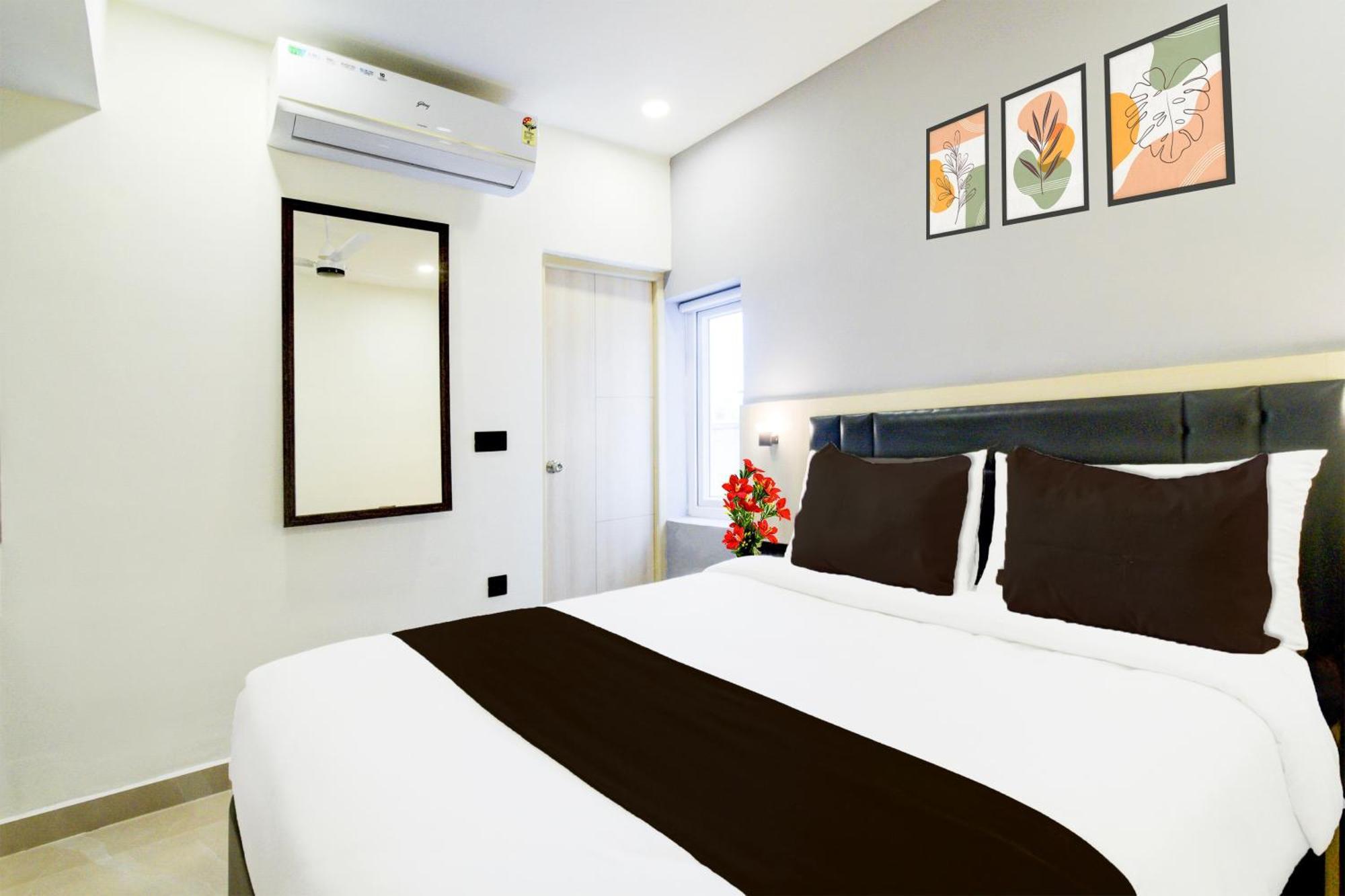 Townhouse Aarav Business Hotel Hyderabad Exterior foto